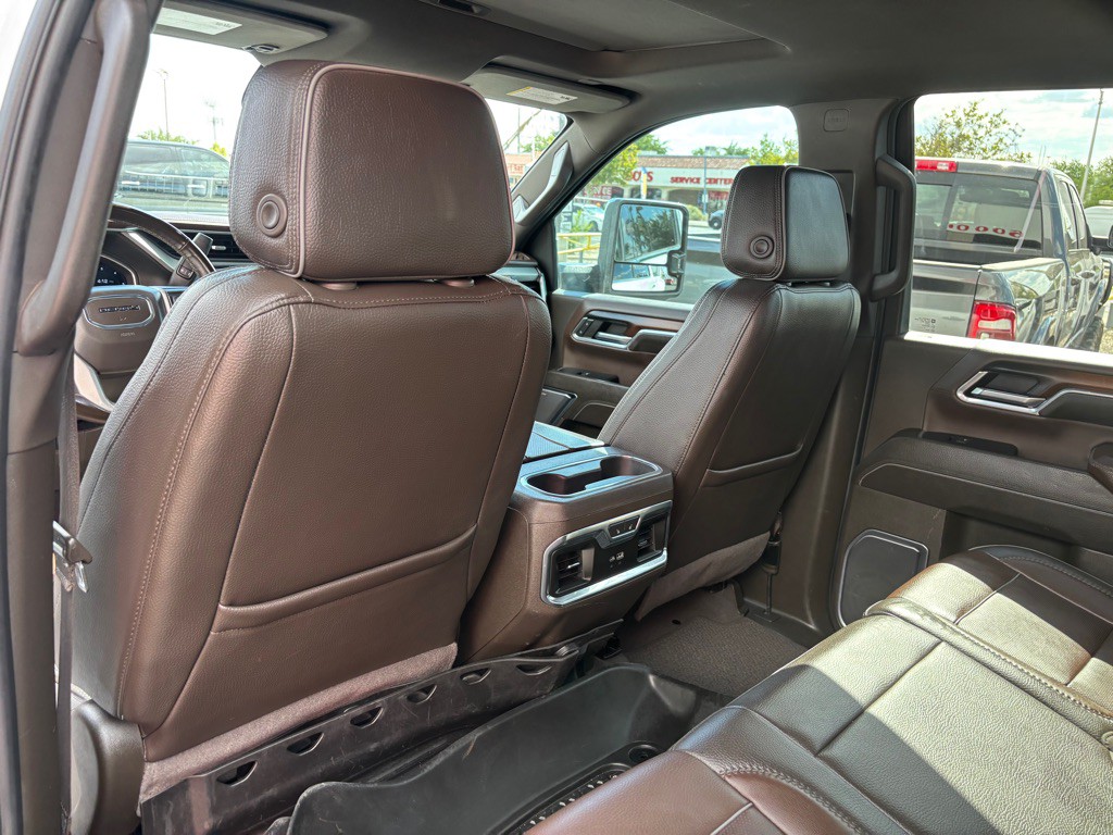 2024 GMC Sierra Image 23