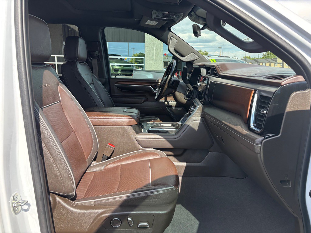 2024 GMC Sierra Image 30
