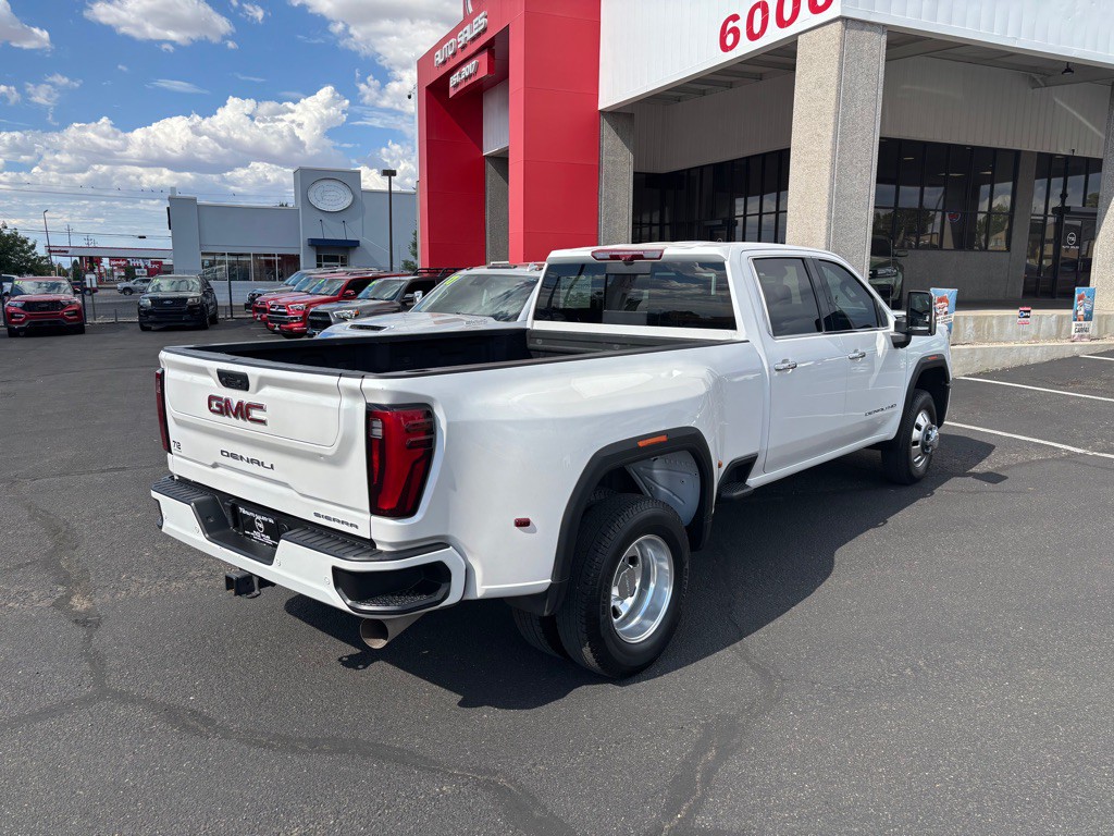2024 GMC Sierra Image 38