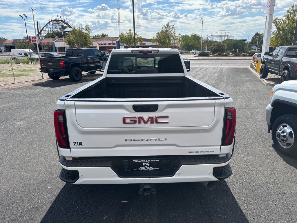 2024 GMC Sierra Image 40
