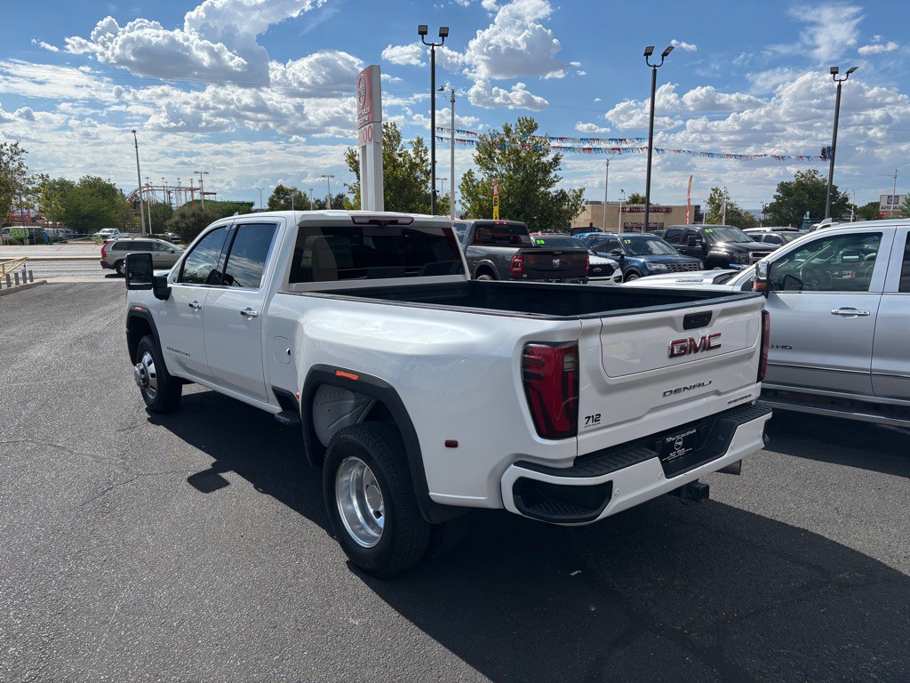 2024 GMC Sierra Image 42