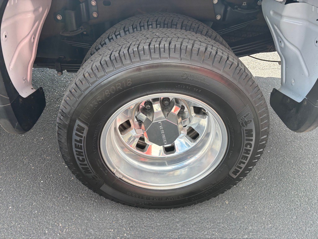 2024 GMC Sierra Image 54