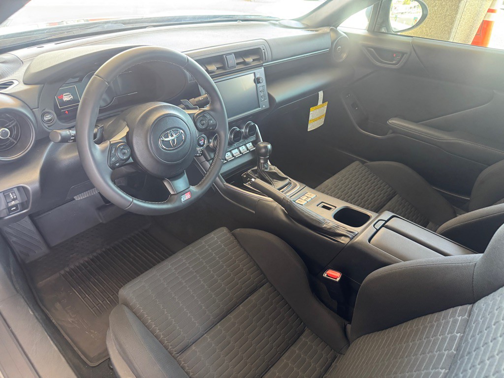 2024 Toyota Gr 86 Image 8