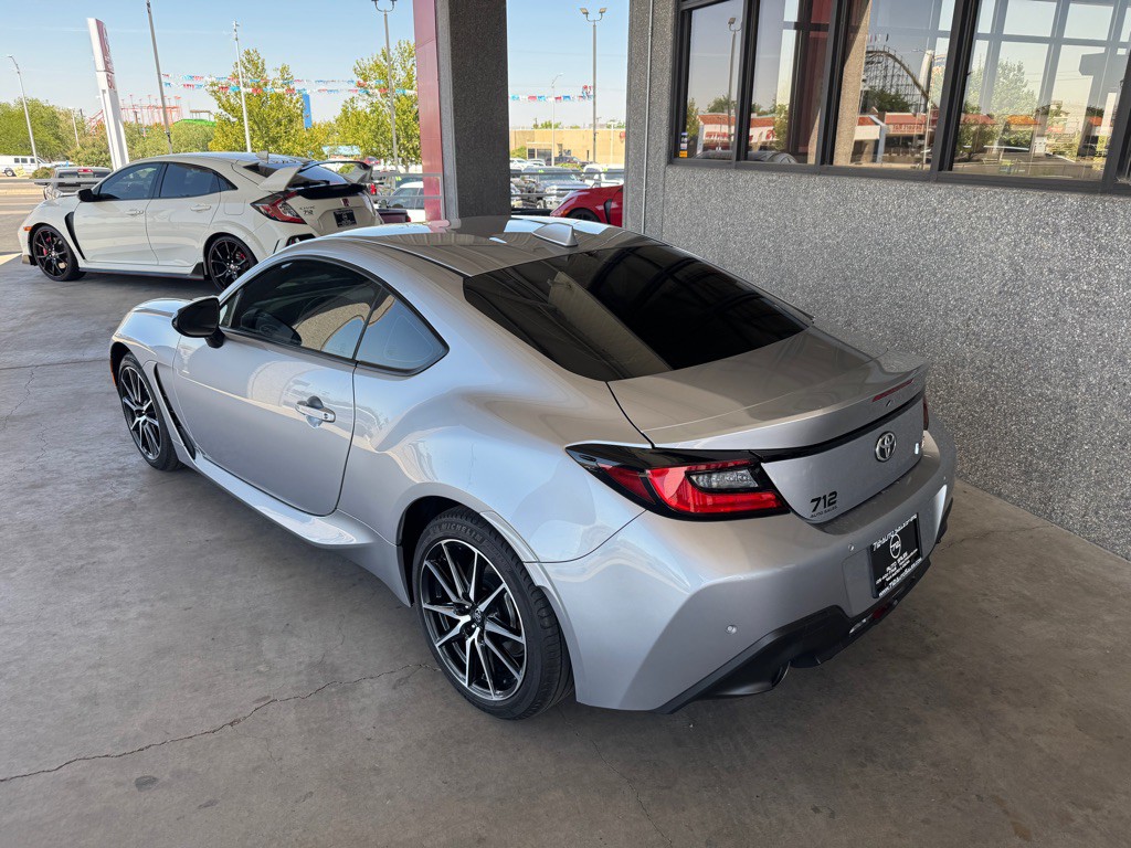 2024 Toyota Gr 86 Image 30