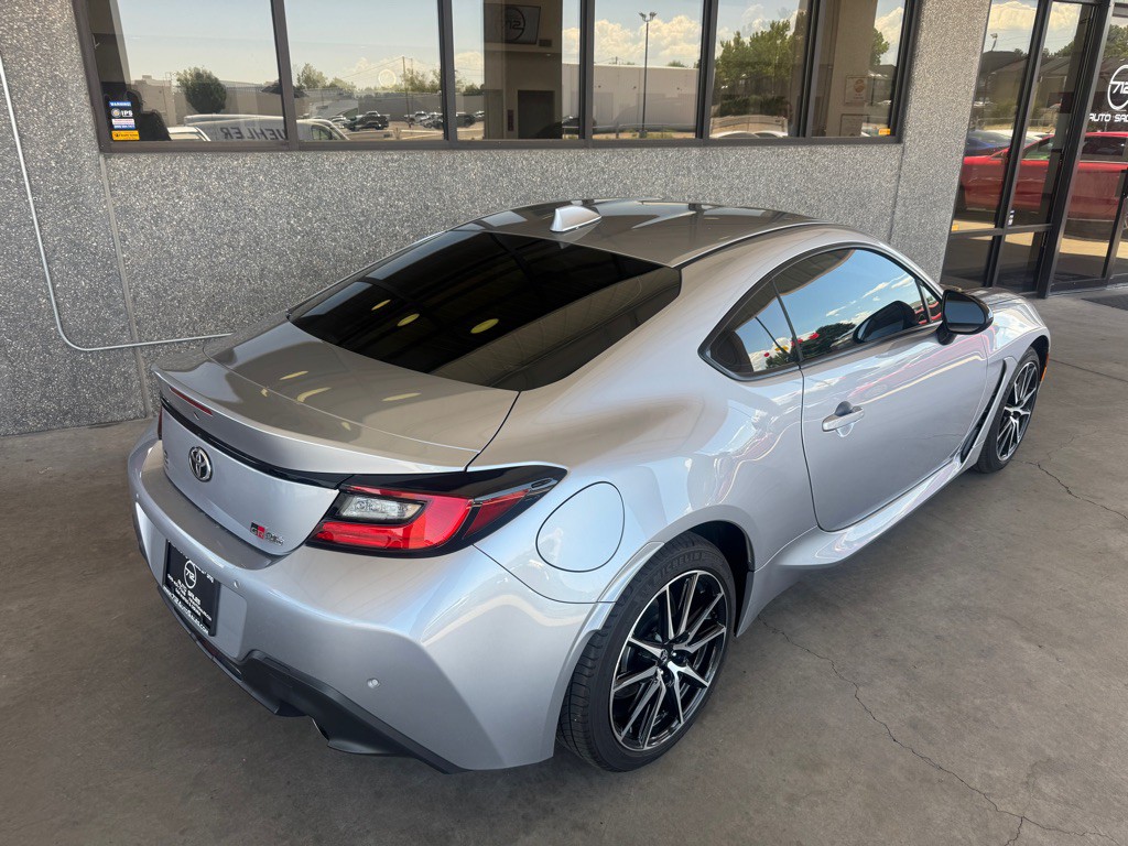 2024 Toyota Gr 86 Image 34