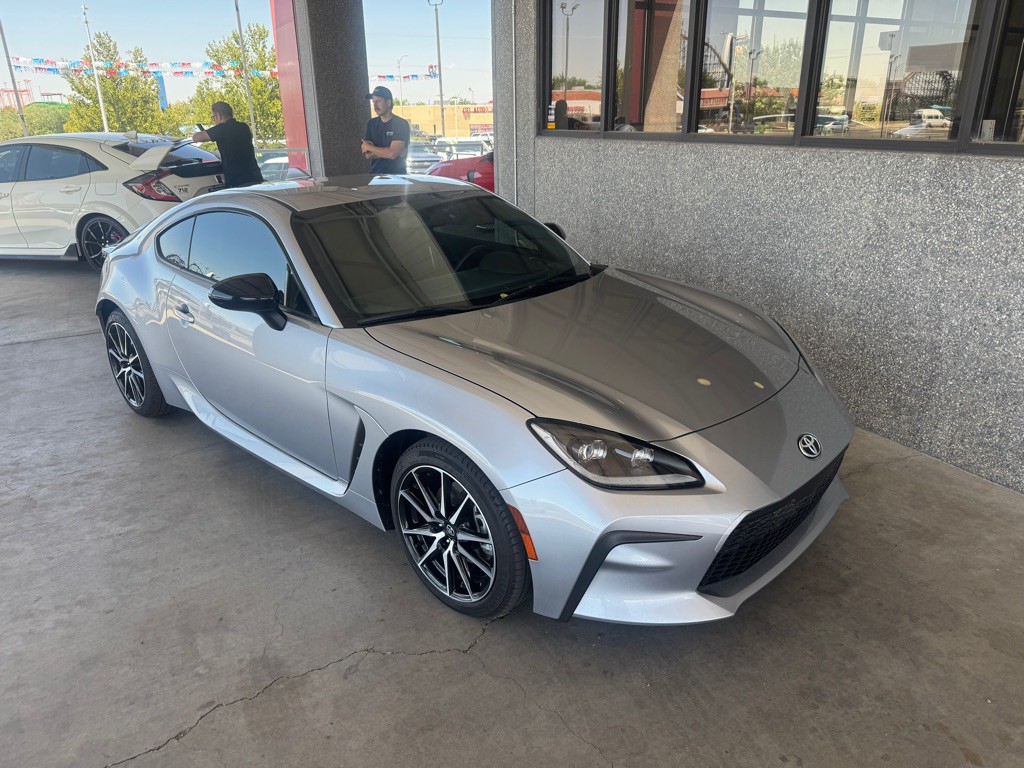 2024 Toyota Gr 86 Image 38