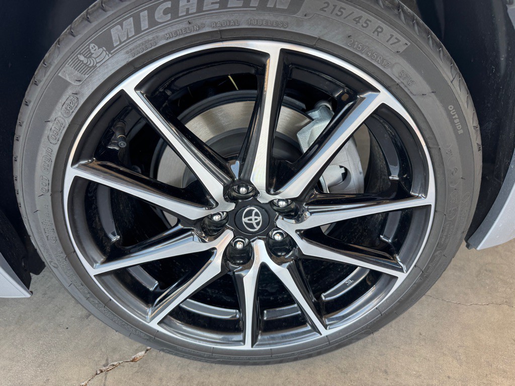 2024 Toyota Gr 86 Image 40
