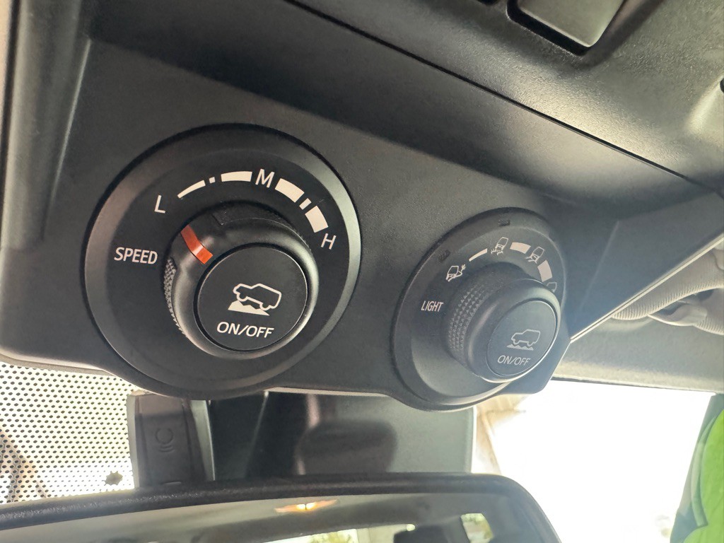2022 Toyota 4Runner Image 18