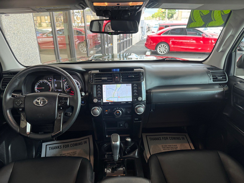 2022 Toyota 4Runner Image 21
