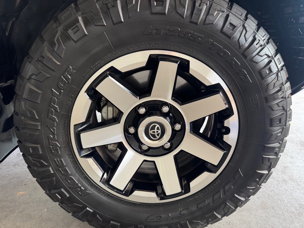 2022 Toyota 4Runner Image 50