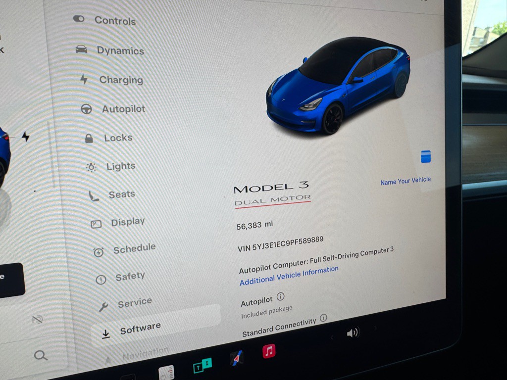 2023 Tesla Model 3 Image 11
