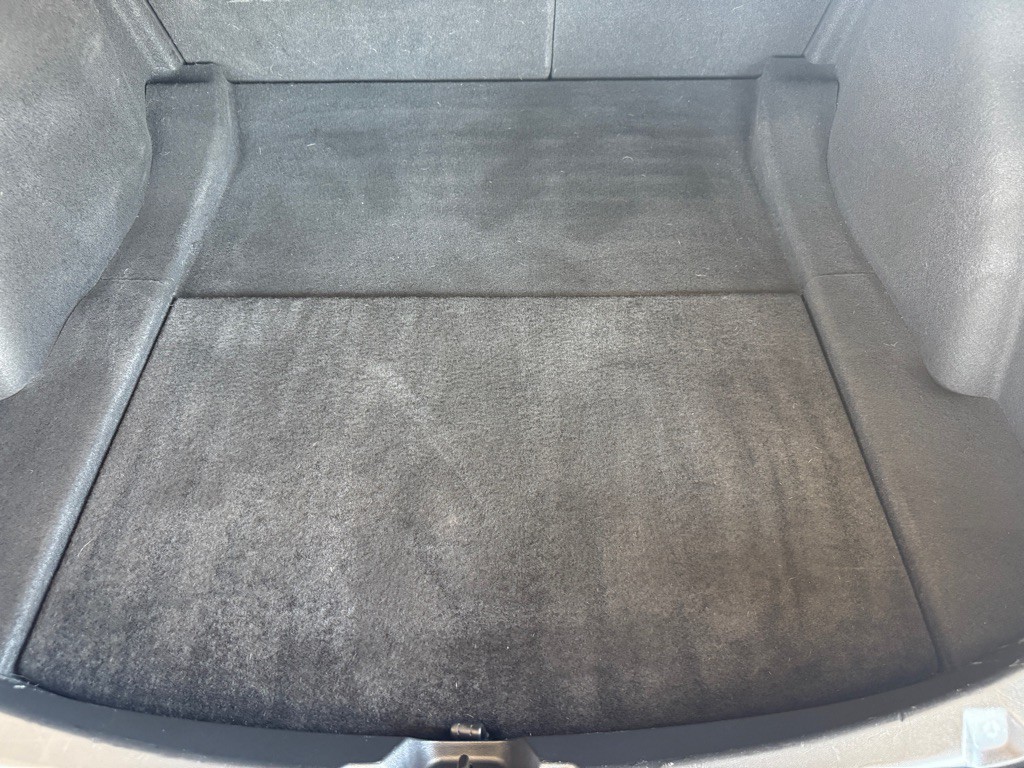 2023 Tesla Model 3 Image 16