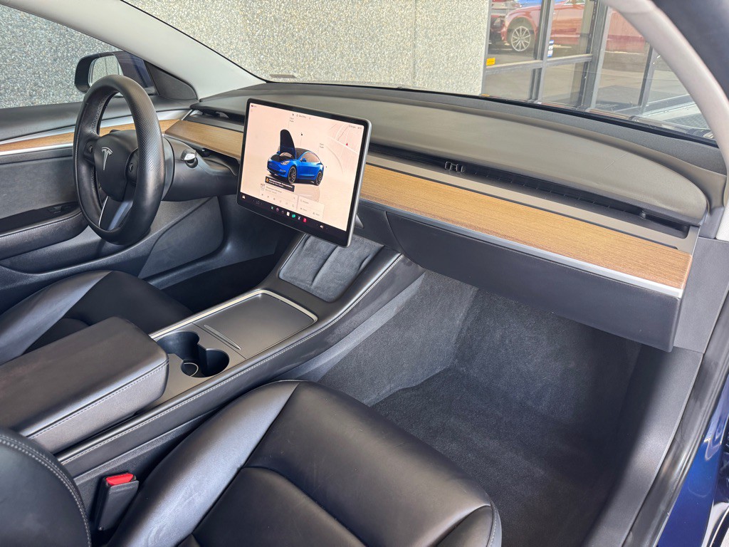 2023 Tesla Model 3 Image 20