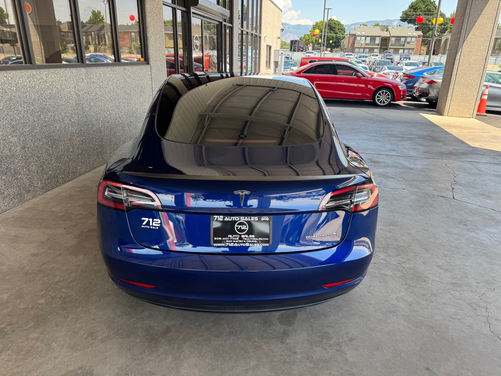 2023 Tesla Model 3 Image 30