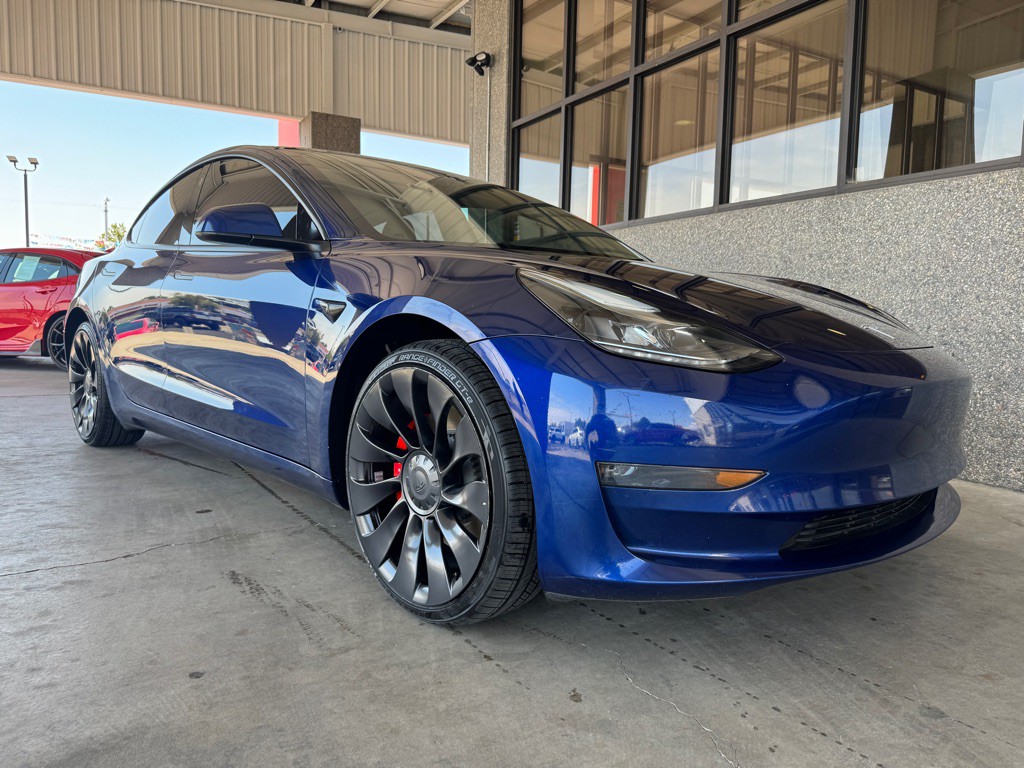2023 Tesla Model 3 Image 38
