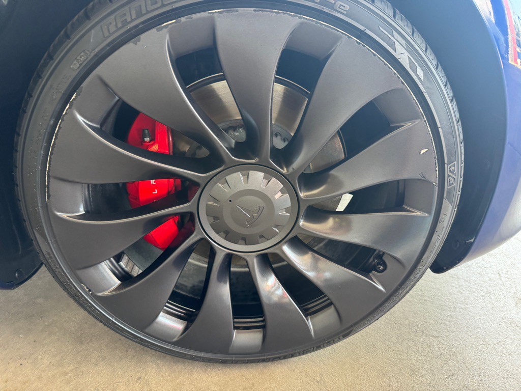 2023 Tesla Model 3 Image 41