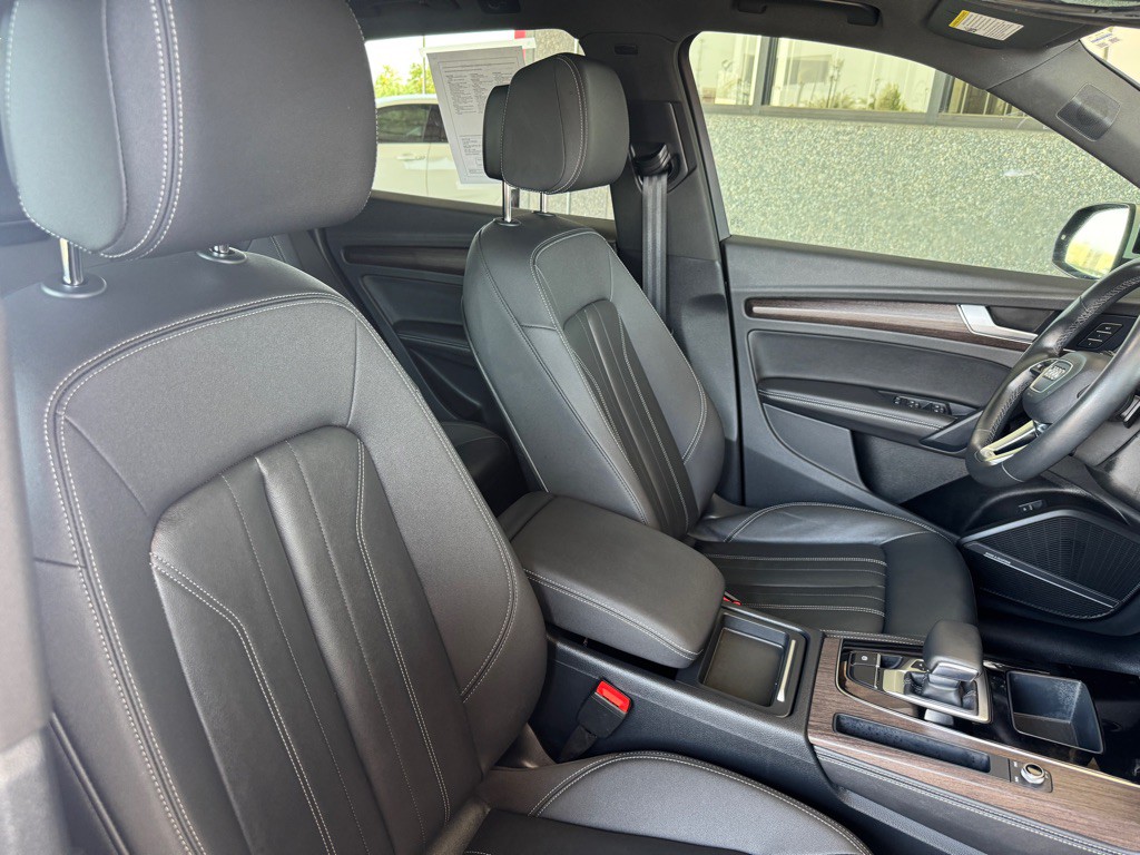 2022 Audi Q5 Image 23