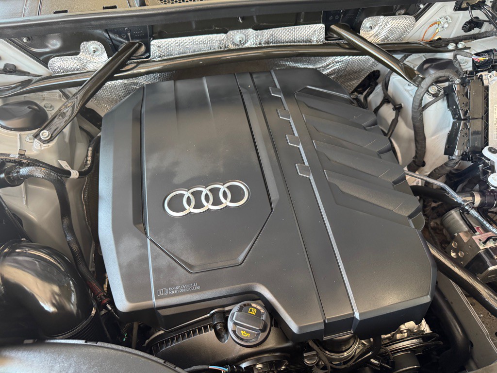 2022 Audi Q5 Image 27