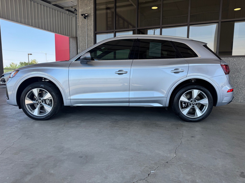 2022 Audi Q5 Image 33