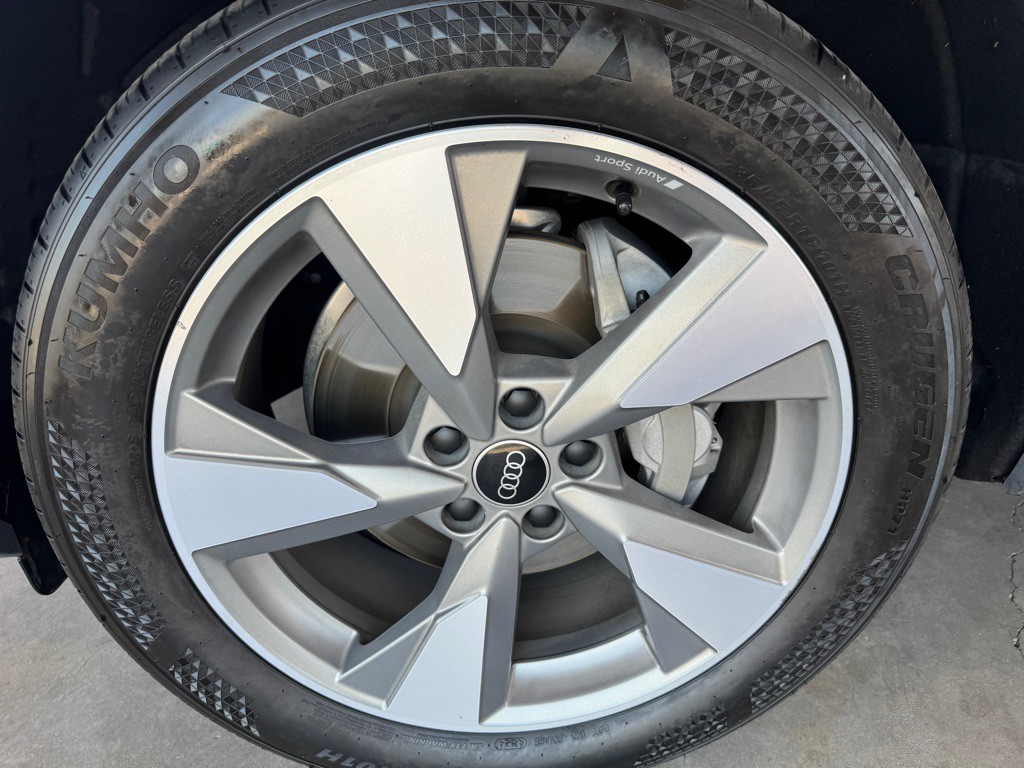 2022 Audi Q5 Image 47