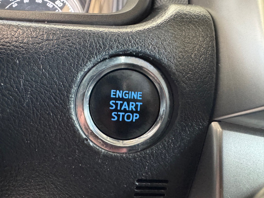 2022 Toyota 4Runner Image 12