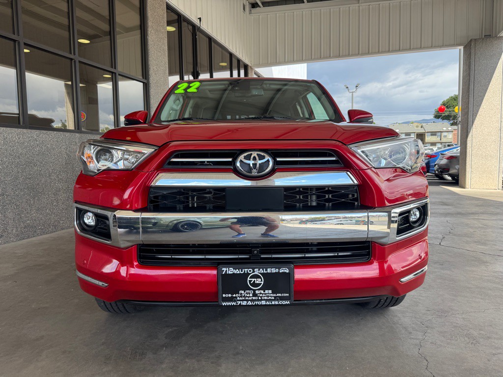 2022 Toyota 4Runner Image 31