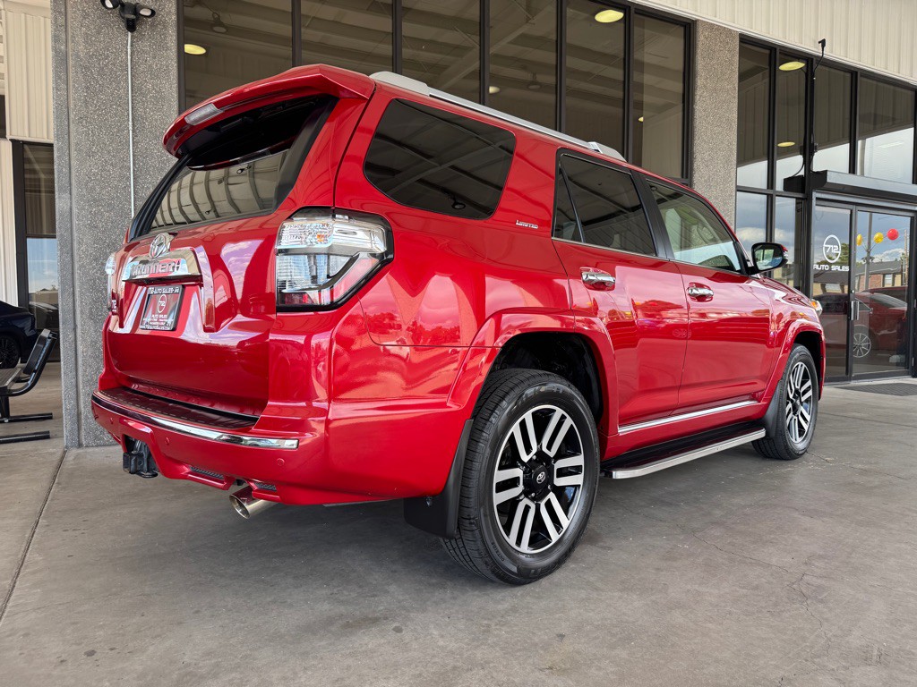 2022 Toyota 4Runner Image 42