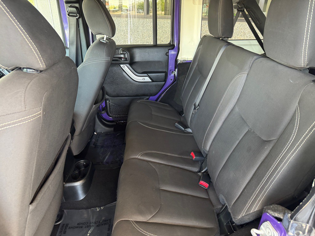 2017 Jeep Wrangler Unlimited Image 14