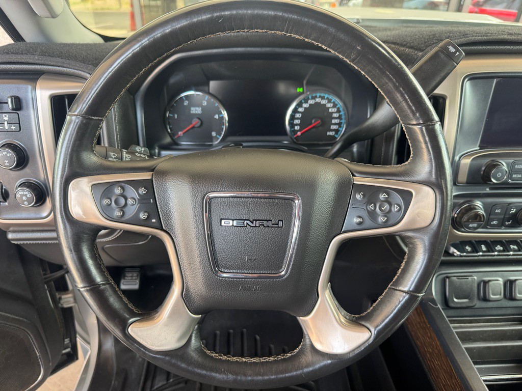 2017 GMC Sierra Image 10