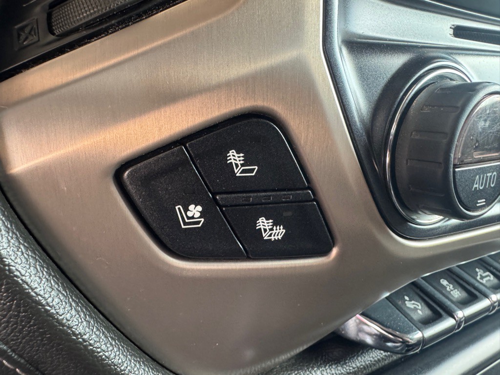 2017 GMC Sierra Image 15