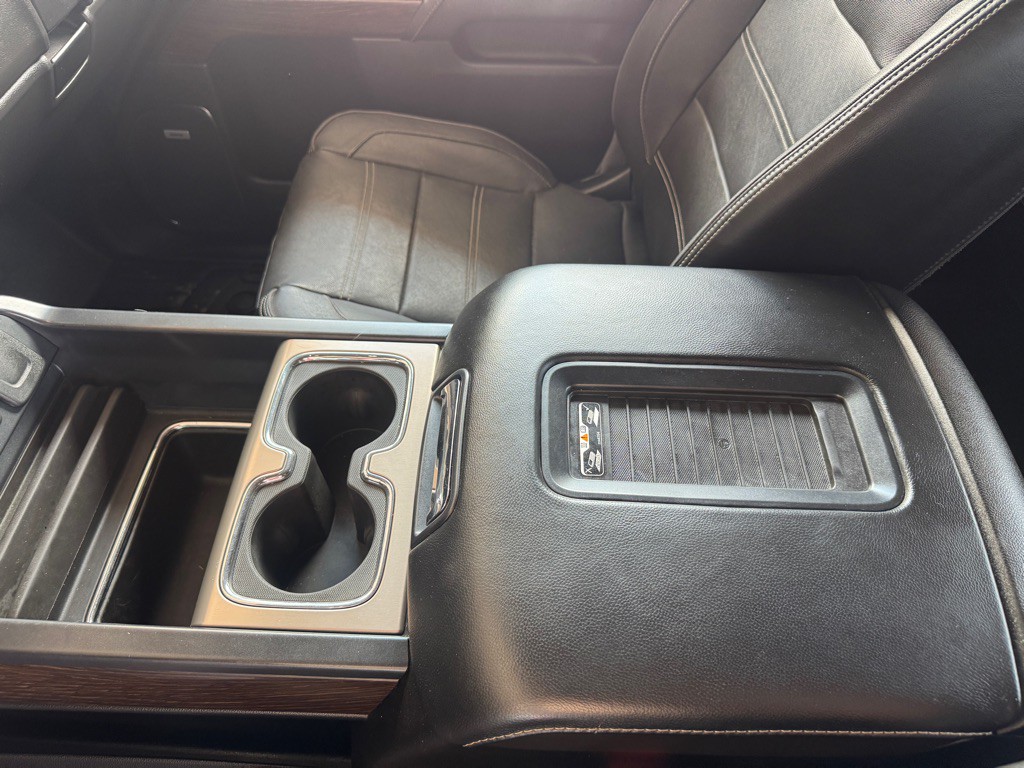 2017 GMC Sierra Image 16