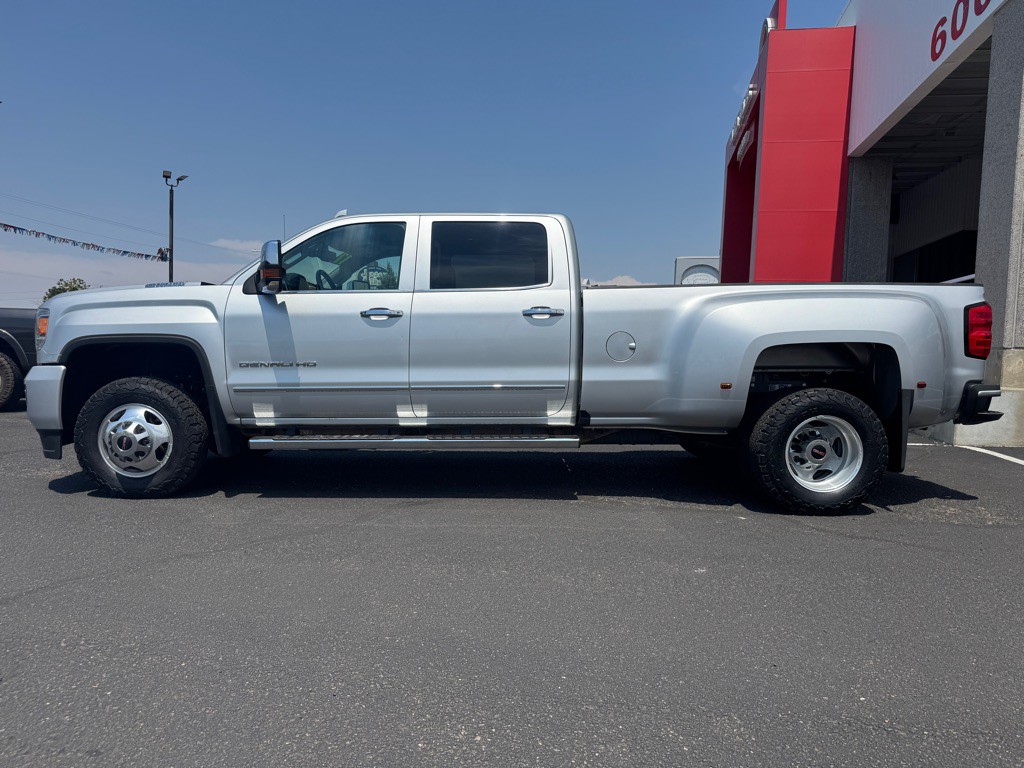 2017 GMC Sierra Image 36