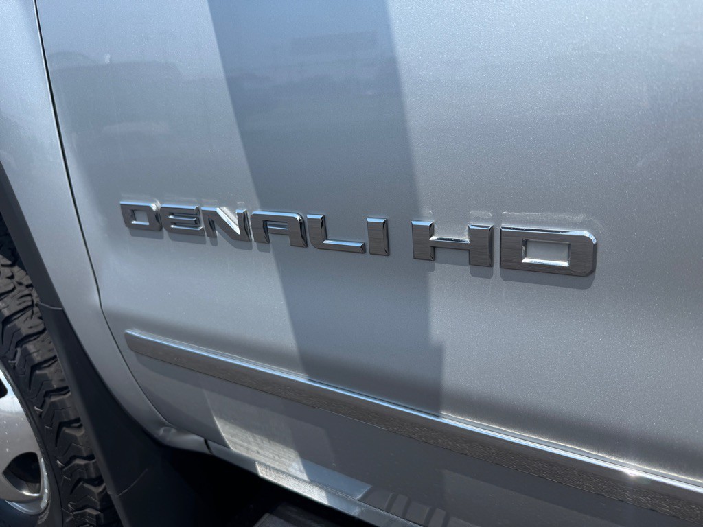 2017 GMC Sierra Image 41