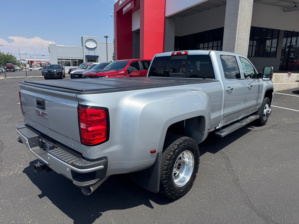 2017 GMC Sierra Image 44