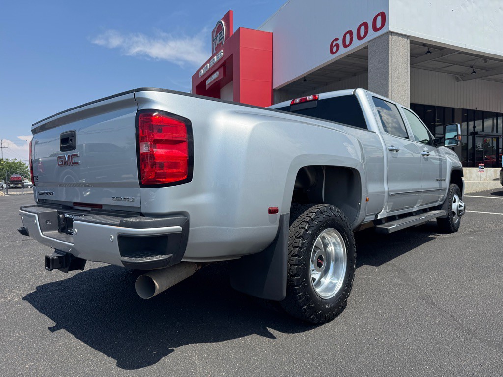2017 GMC Sierra Image 45