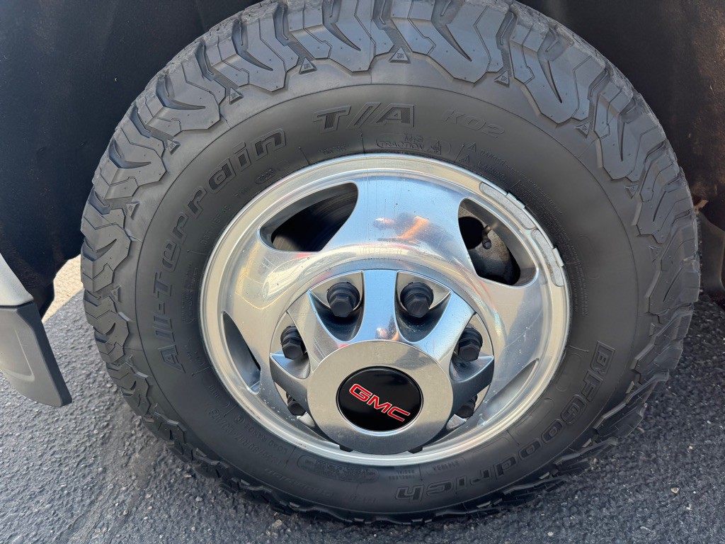 2017 GMC Sierra Image 50