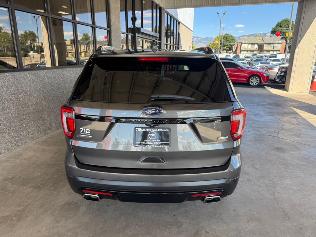 2017 Ford Explorer Image 33