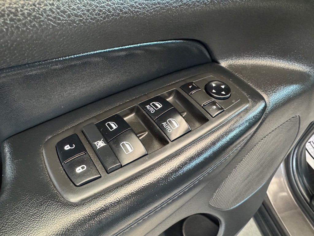 2021 Jeep Grand Cherokee Image 5
