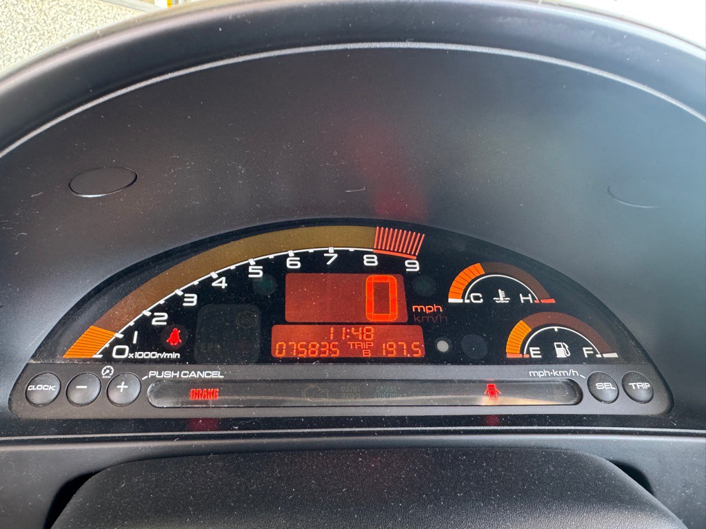 2005 Honda S2000 Image 11