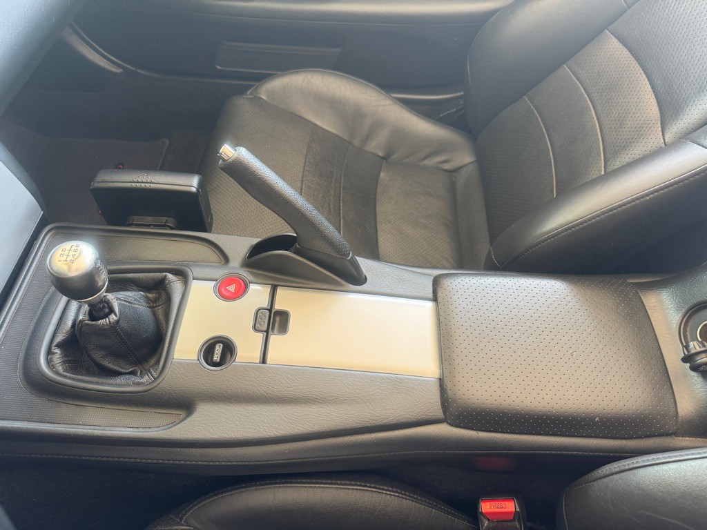 2005 Honda S2000 Image 14