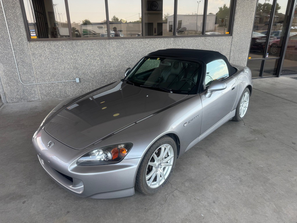 2005 Honda S2000 Image 21