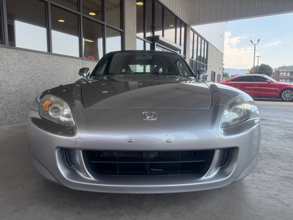 2005 Honda S2000 Image 24