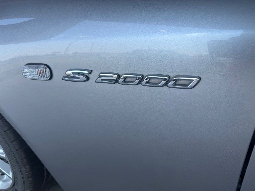 2005 Honda S2000 Image 30