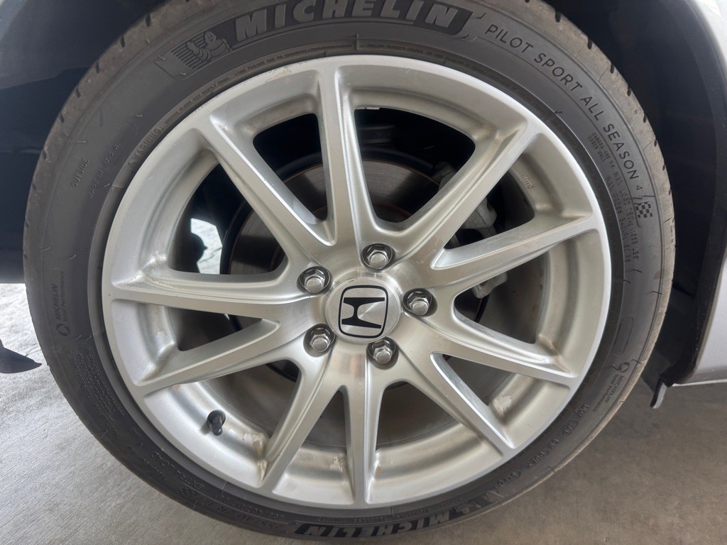 2005 Honda S2000 Image 46