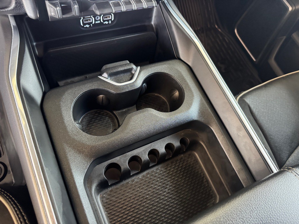 2024 RAM 2500 Image 16
