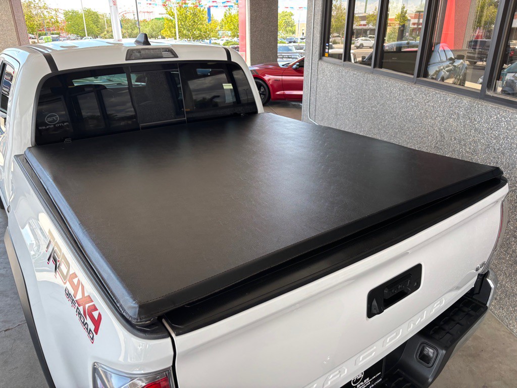 2022 Toyota Tacoma Image 30