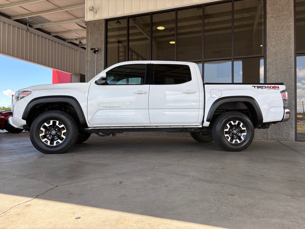 2022 Toyota Tacoma Image 50