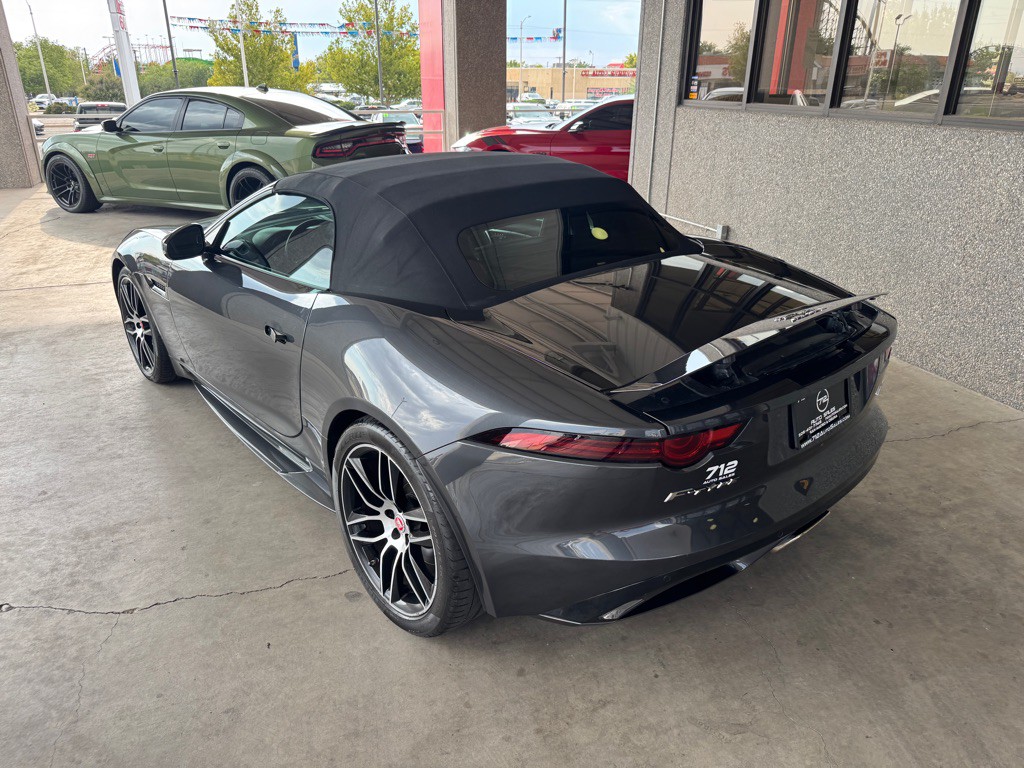 2020 Jaguar F-TYPE Image 26