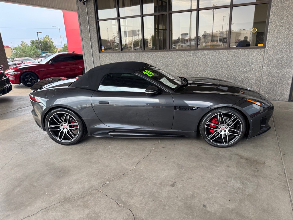 2020 Jaguar F-TYPE Image 34