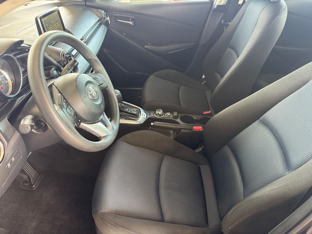 2018 Toyota Yaris Image 6